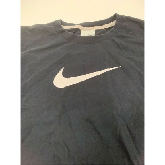Vintage Nike T-shirt  - Picture 2 of 6